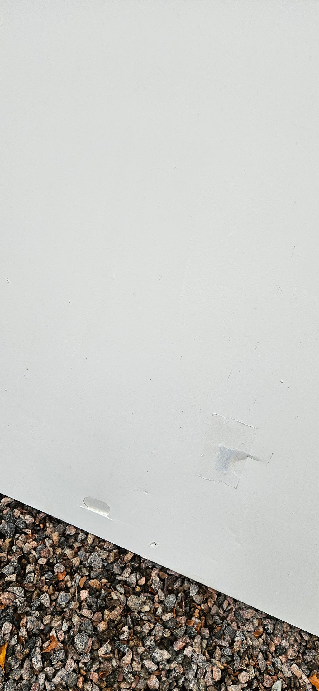 Vit innerdörr 117x205 cm, vändbar.