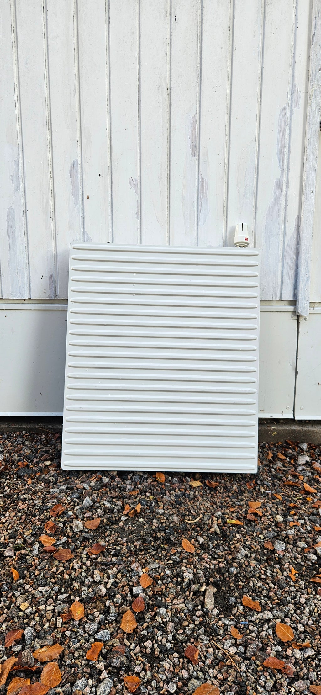 Panelradiator vattenburen 70x60 cm