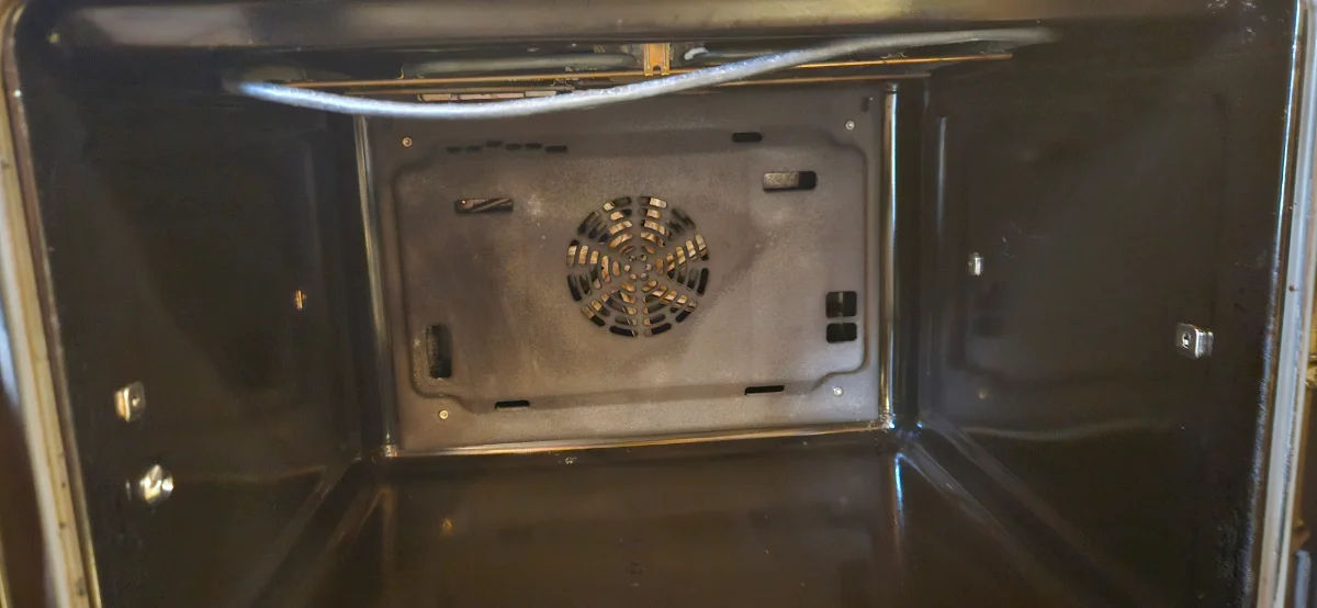 Spis Bosch HCE763353V glaskeramik